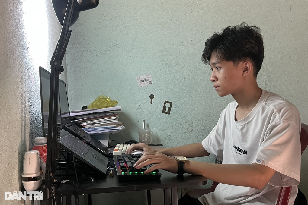 Học sinh giỏi quốc gia trăn trở kinh phí bồi dưỡng năng lực - 2 Học sinh giỏi quốc gia trăn trở kinh phí bồi dưỡng năng lực - 2
