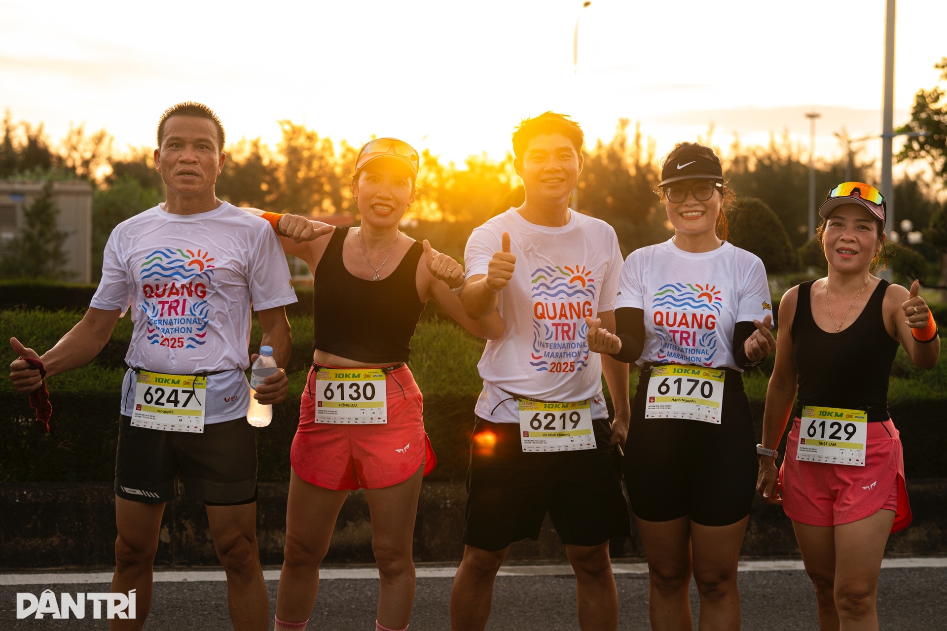 Running steps on the brilliant route of Quang Tri International Marathon - 22 Những bước chạy trên cung đường rực rỡ của Quảng Trị International Marathon - 22