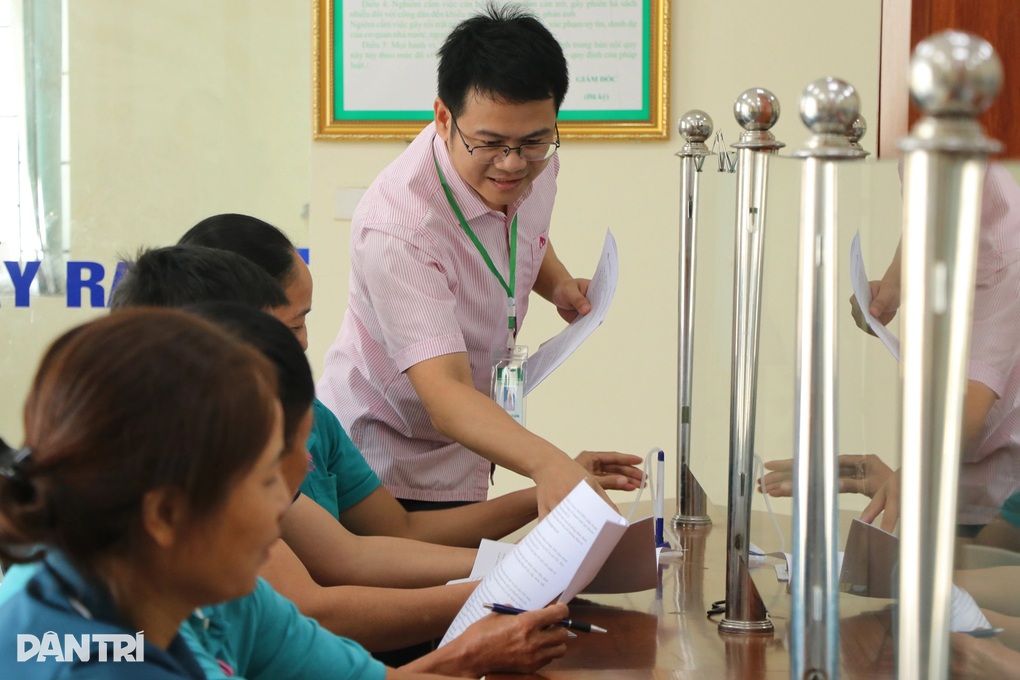 Con học đại học, bố mẹ được vay 333 triệu đồng lãi suất thấp - 2