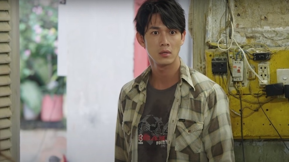 Đạo diễn Cây táo nở hoa lên tiếng khi khán giả chê phim quá phi lý - 2 Đạo diễn Cây táo nở hoa lên tiếng khi khán giả chê phim quá phi lý - 2