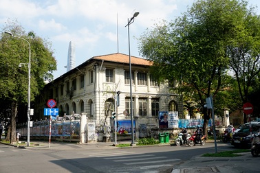 Cận cảnh tòa nhà 130 năm tuổi có nguy cơ bị phá bỏ