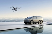 Xe điện Trung Quốc bán kèm trực thăng, giá 280.000 USD
