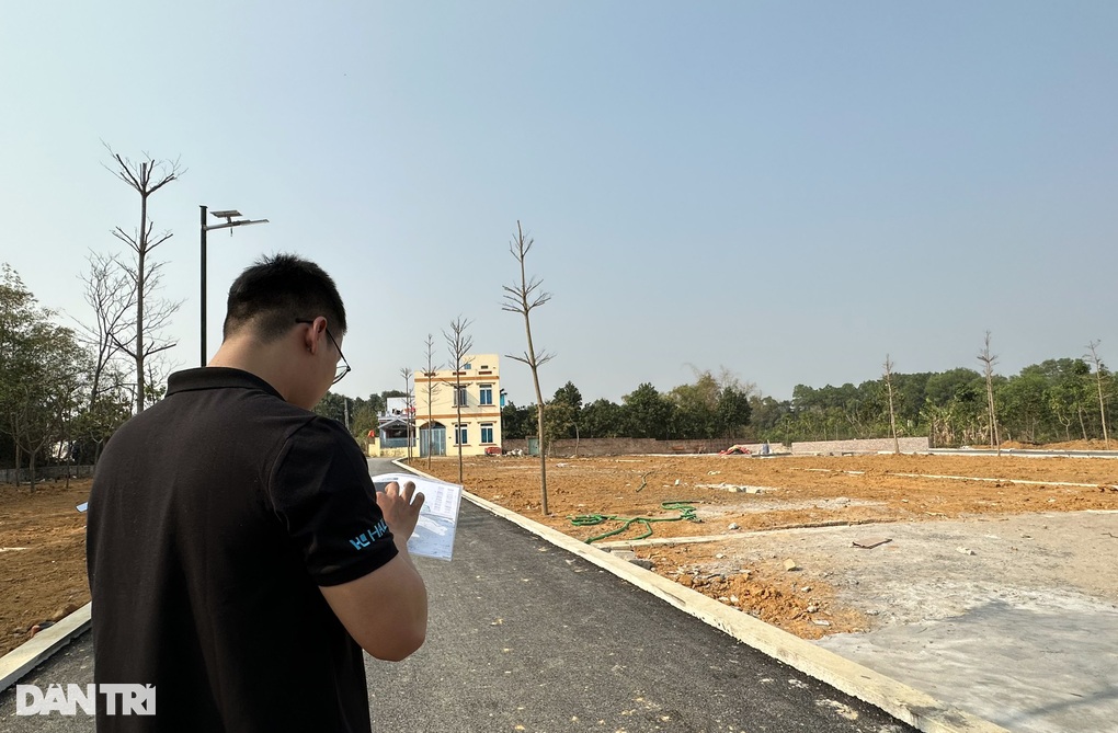 Hết thời hét giá, chủ đất và môi giới cùng bị ép giá - 2 Hết thời hét giá, chủ đất và môi giới cùng bị ép giá - 2