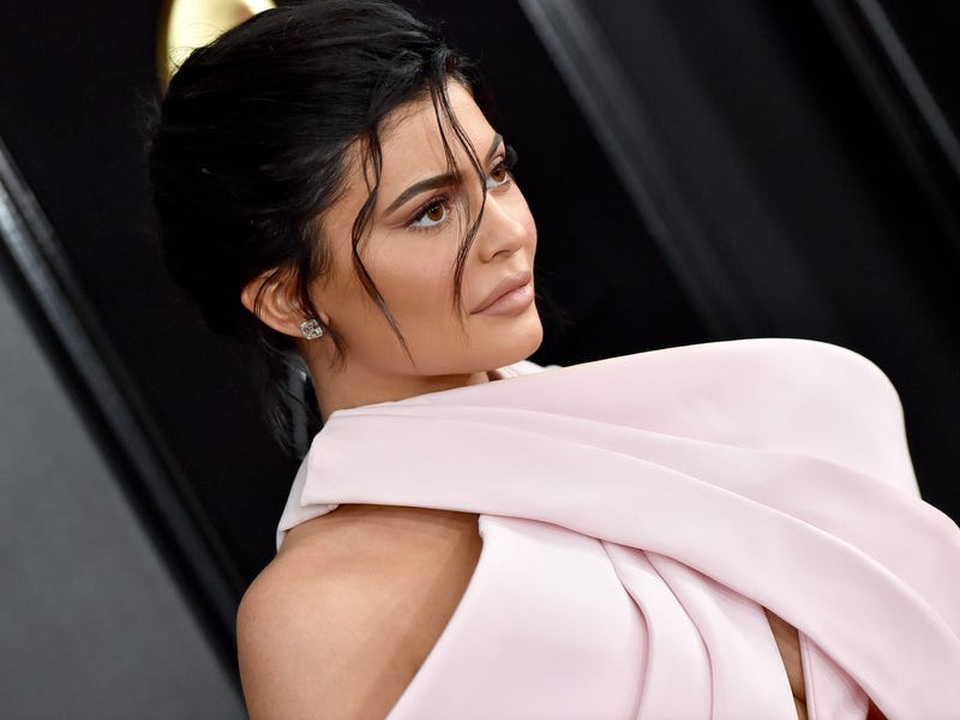 Nhìn lại chặng đường đã qua của “tỷ phú bị phế truất” Kylie Jenner - 3 Nhìn lại chặng đường đã qua của “tỷ phú bị phế truất” Kylie Jenner - 3