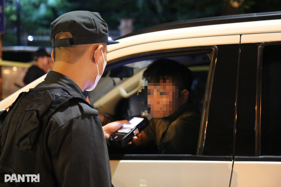Kỳ 2: Bí thư, chủ tịch, công an vi phạm nồng độ cồn... cũng phạt - 3