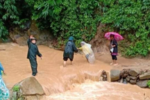 Sơ tán khẩn cấp hàng chục người dân khỏi vùng nguy cơ lũ quét