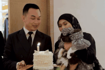 Cặp đôi bị "ném đá" vì tổ chức sinh nhật cho mèo tại cửa hàng Louis Vuitton