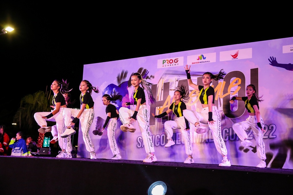 Chung kết Hanoi Allstyle Jam vol 2: Kịch tính, lộ diện nhiều tài năng - 1 Chung kết Hanoi Allstyle Jam vol 2: Kịch tính, lộ diện nhiều tài năng - 1