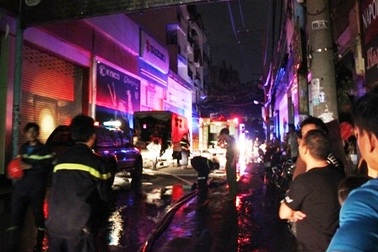 Liên tiếp 2 vụ cháy trong đêm