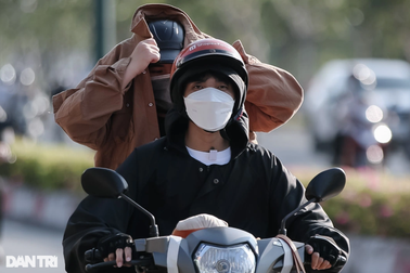 Nắng nóng gay gắt, bạn không được bỏ qua những dấu hiệu này