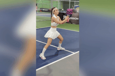 Dàn người đẹp Việt "lăng xê" cho cơn sốt pickleball