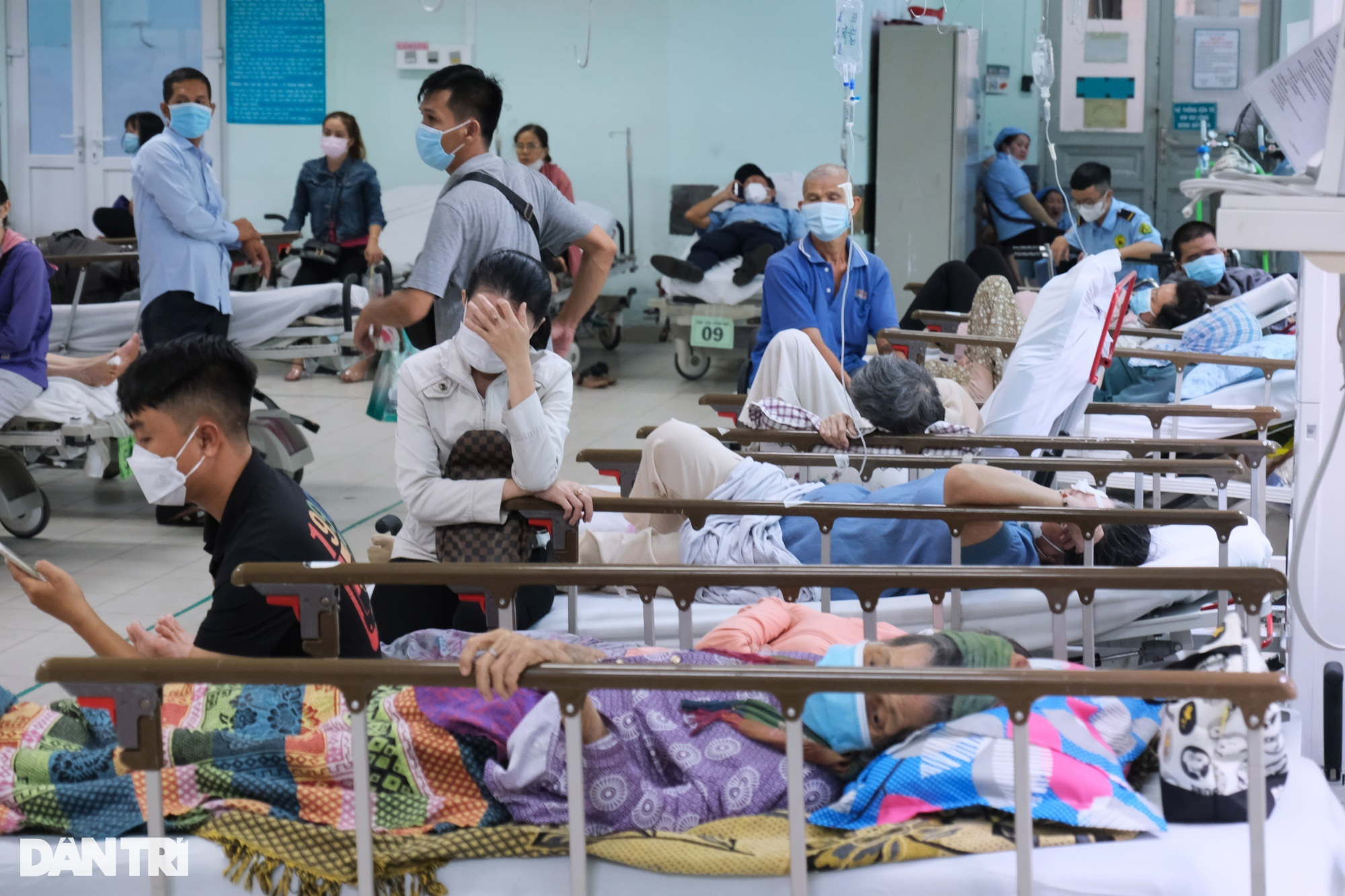 Bệnh viện cấp cứu hàng đầu TPHCM làm gì để bác sĩ không bị hành hung? - 7 Bệnh viện cấp cứu hàng đầu TPHCM làm gì để bác sĩ không bị hành hung? - 7