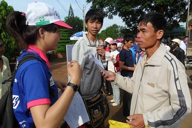 Tiếp sức cho gần 35 nghìn lượt thí sinh và người nhà