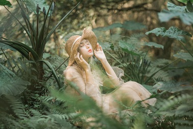 Sao cứ làm tổn thương nhau rồi chắp vá bằng lời xin lỗi?