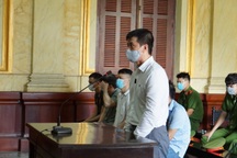 Cựu đội phó cảnh sát hình sự bất ngờ nhận tội tổ chức đánh bạc