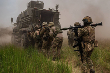 Ukraine đang dồn quân đánh lớn, sắp kích hoạt phản công giai đoạn 2