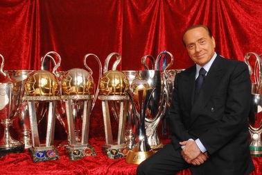 Người Trung Quốc thâu tóm toàn bộ AC Milan từ tay Berlusconi