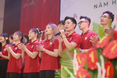 ĐH Quốc gia Hà Nội khai giảng 2 chương trình cử nhân "đặc biệt"