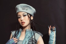 Bị chê "phá nát" ca khúc "Cô gái mở đường", Han Sara lên tiếng xin lỗi