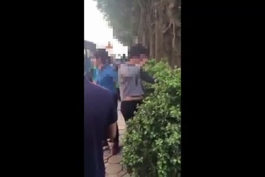 Hà Nội: Một phụ nữ tố bị "yêu râu xanh" bóp ngực trên xe buýt