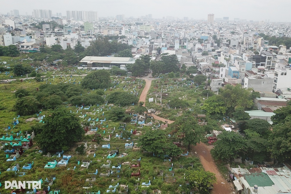 Nghĩa trang lớn nhất TPHCM chuyển mình: Từ nơi yên nghỉ đến hồi sinh - 3 Nghĩa trang lớn nhất TPHCM chuyển mình: Từ nơi yên nghỉ đến hồi sinh - 3