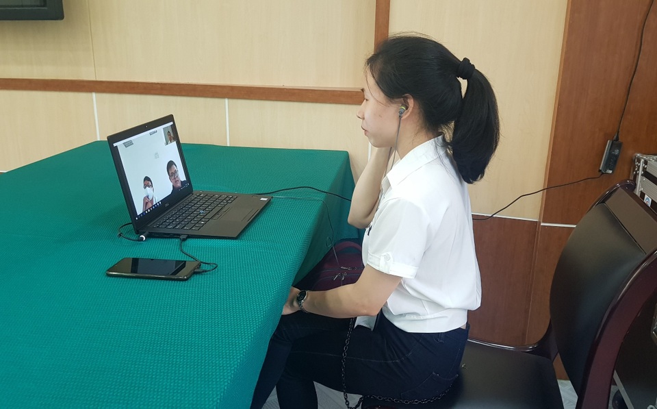 Tuyển dụng qua online hút hàng trăm sinh viên năm cuối tại Huế - 7 Tuyển dụng qua online hút hàng trăm sinh viên năm cuối tại Huế - 7