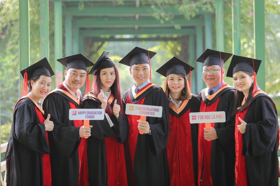 Cơ hội trở thành Trạng nguyên FSB và giành học bổng MBA - 1 Cơ hội trở thành Trạng nguyên FSB và giành học bổng MBA - 1