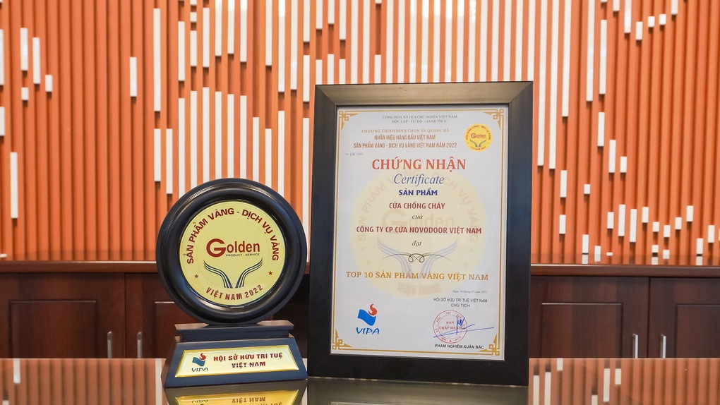 NOVODOOR được vinh danh Top 10 Sản phẩm Vàng Việt Nam năm 2022 - 1 NOVODOOR được vinh danh Top 10 Sản phẩm Vàng Việt Nam năm 2022 - 1