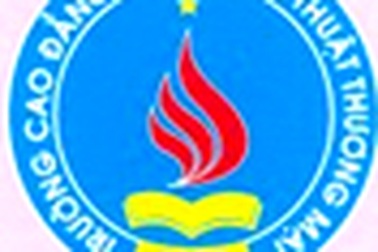 Trường CĐ Kinh tế - Kỹ thuật Thương mại thông báo tuyển sinh năm 2013