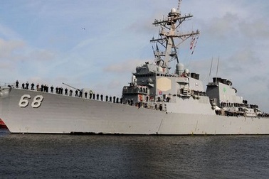 Tên lửa nổ ngay sau khi phóng, làm hư hỏng tàu chiến Mỹ 