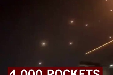 Video Vòm Sắt Israel ồ ạt chặn "mưa" tên lửa từ Gaza