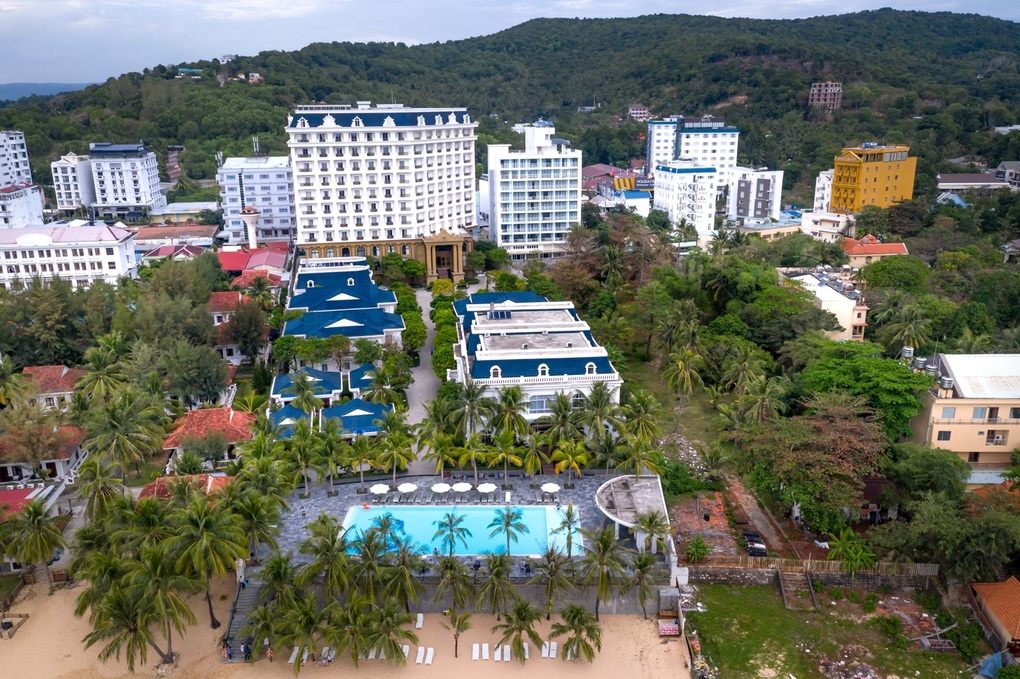 Phú Quốc nỗ lực cứu du lịch, nhiều khách sạn biến động công suất - 1 Phú Quốc nỗ lực cứu du lịch, nhiều khách sạn biến động công suất - 1