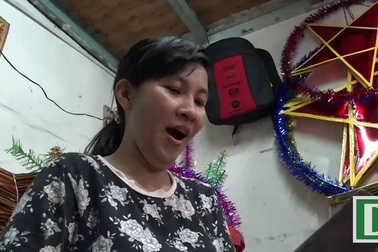 Trắng đêm làm lồng đèn ở xóm Phú Bình