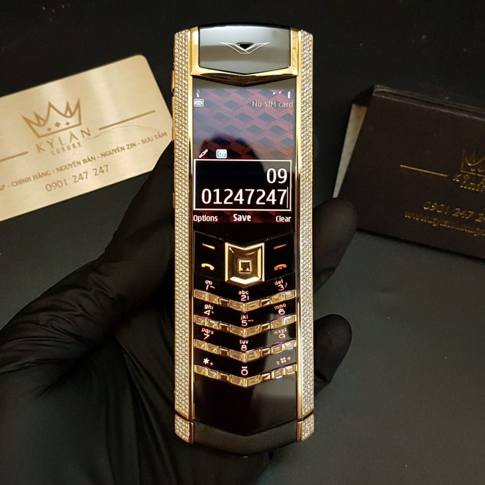 Lời khuyên của ông chủ Kỳ Lân Luxury khi mua Vertu cũ chính hãng - 1 Lời khuyên của ông chủ Kỳ Lân Luxury khi mua Vertu cũ chính hãng - 1