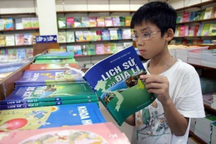 Bộ GD&ĐT có nên quay lại làm sách giáo khoa?