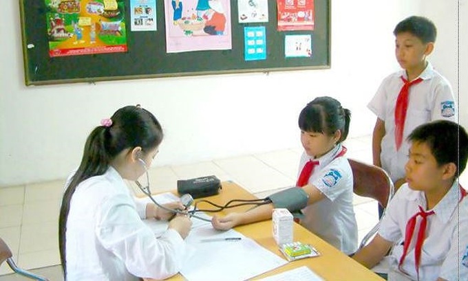 Đồng bộ các giải pháp để phát triển bảo hiểm y tế học sinh, sinh viên.
