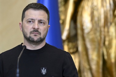 Mỹ thông qua luật ngân sách: Bước lùi cho Ukraine