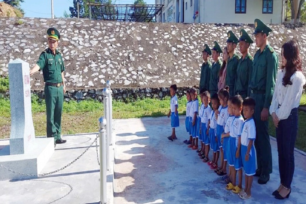 Tổ chức gần 330 Tiết học biên cương cho 8.300 lượt giáo viên, học sinh - 1 Tổ chức gần 330 Tiết học biên cương cho 8.300 lượt giáo viên, học sinh - 1