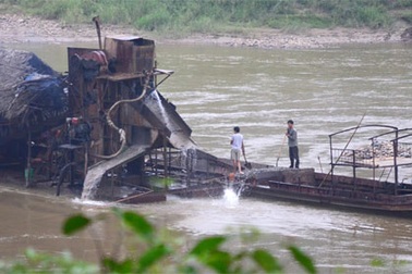 “Moi ruột” sông Hồng