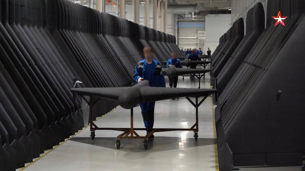 Pháo đài ngầm giúp loạt sát thủ không chiến Nga bắn hỏa lực vào Ukraine - 1 Pháo đài ngầm giúp loạt sát thủ không chiến Nga bắn hỏa lực vào Ukraine - 1