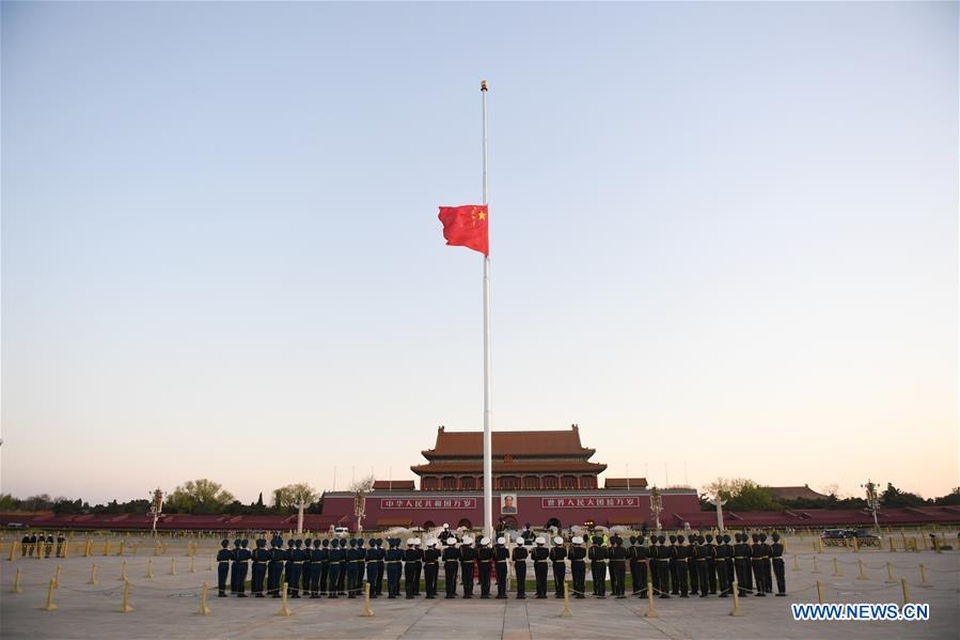 Trung Quốc phong bác sĩ Lý Văn Lượng là liệt sĩ - 3 Trung Quốc phong bác sĩ Lý Văn Lượng là liệt sĩ - 3