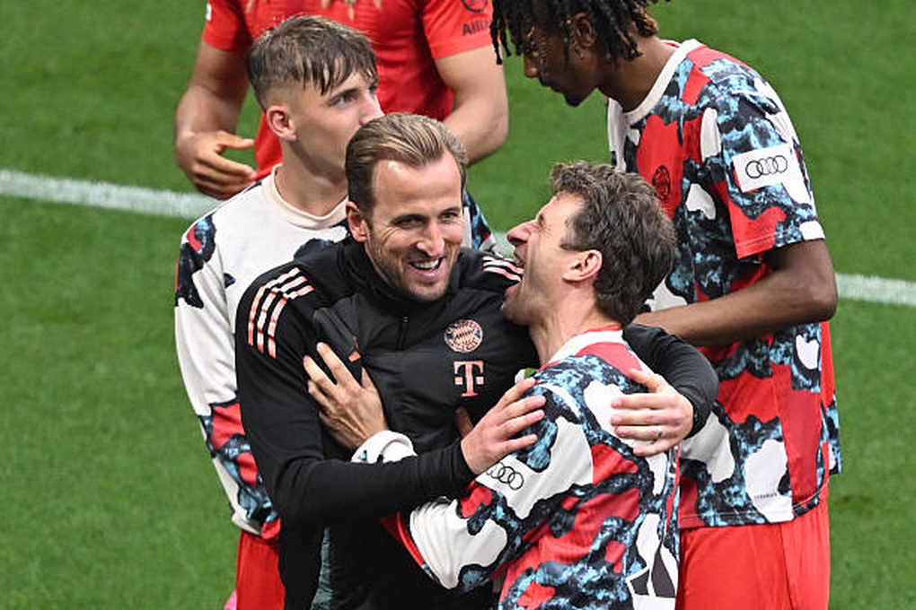 Harry Kane ăn mừng hụt, Bayern Munich chưa thể vô địch Bundesliga sớm - 2 Harry Kane ăn mừng hụt, Bayern Munich chưa thể vô địch Bundesliga sớm - 2