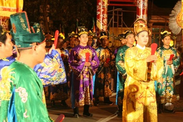 Tái hiện lễ tế thần đất, thần lúa trên đàn Xã Tắc 