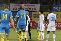 HLV Hữu Thắng: “Hãy xem xét thấu đáo trường hợp của Văn Quyết”