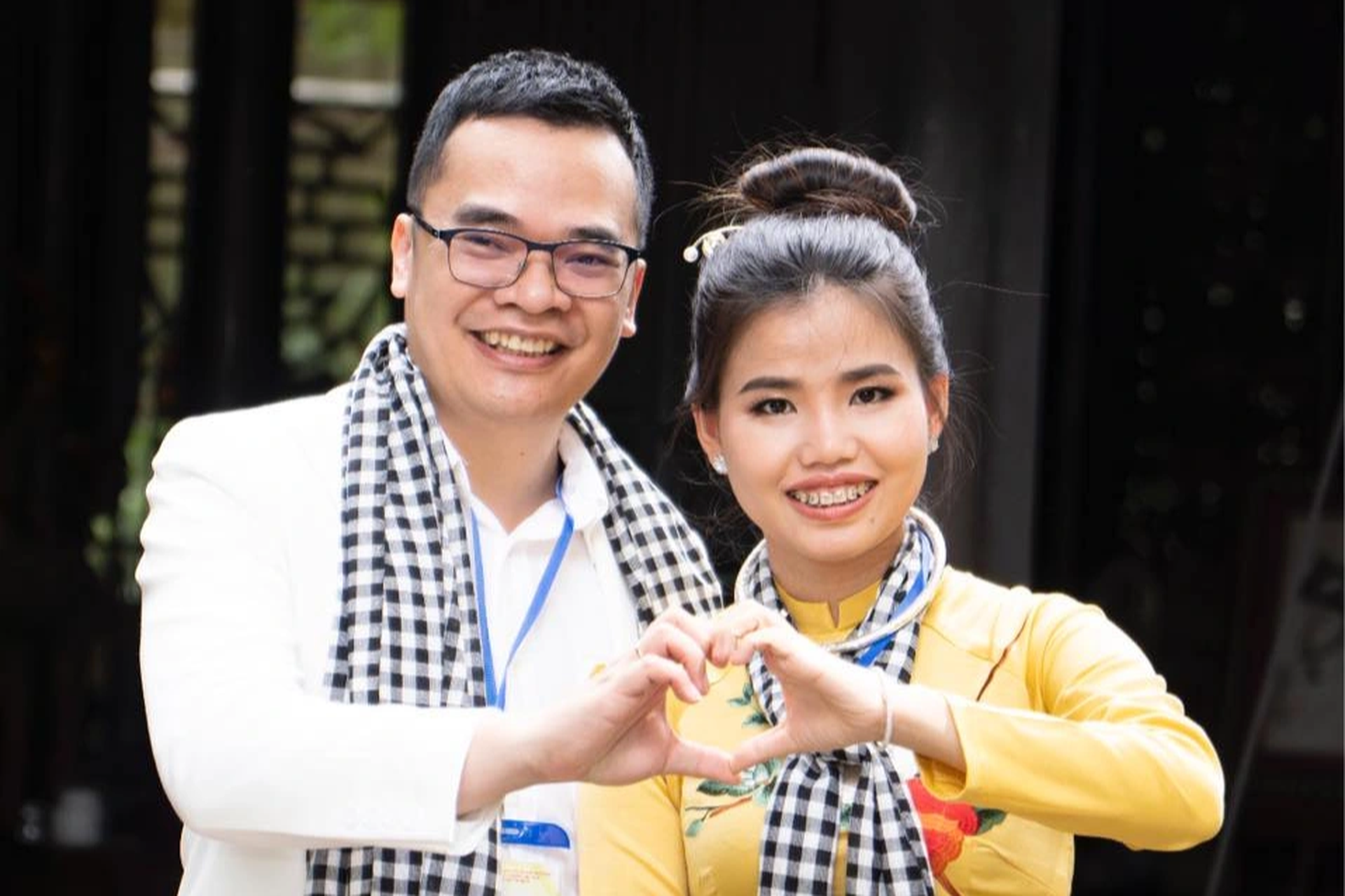 Cô gái TPHCM nói lời yêu khi chàng gia sư thất tình, trở thành bà chủ ở Anh - 3 Cô gái TPHCM nói lời yêu khi chàng gia sư thất tình, trở thành bà chủ ở Anh - 3