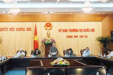 Tư lệnh cảnh sát cơ động không được ra lệnh nổ súng