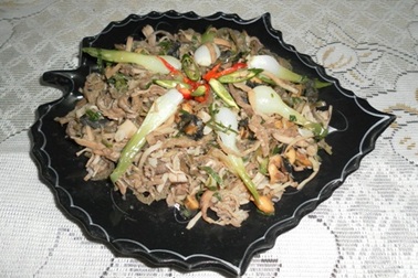 Ốc bươu vàng xào củ chuối