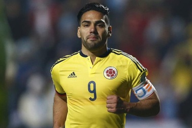 Falcao nhận số áo "bị ám" ở Chelsea