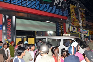 Sự cố thang máy trong quán karaoke, một thanh niên tử vong