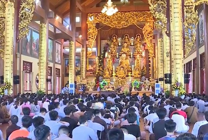 Giáo hội Phật giáo Việt Nam đề nghị kỷ luật các cá nhân để xảy ra sai phạm trong thuyết giảng, gây mê tín dị đoan - Ảnh 1. Giáo hội Phật giáo Việt Nam đề nghị kỷ luật các cá nhân để xảy ra sai phạm trong thuyết giảng, gây mê tín dị đoan - Ảnh 1.